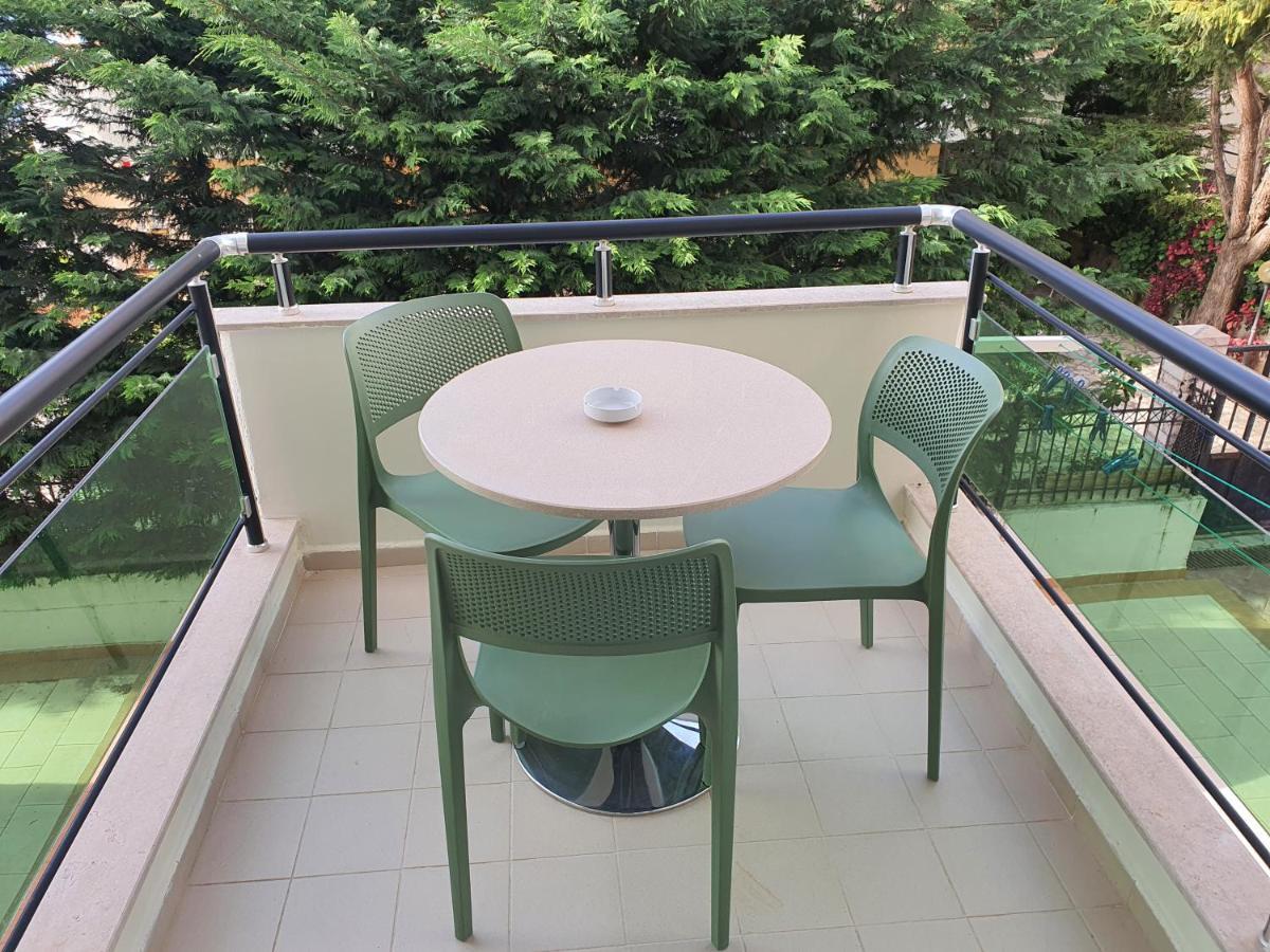 Appartement Darla Sea View *
